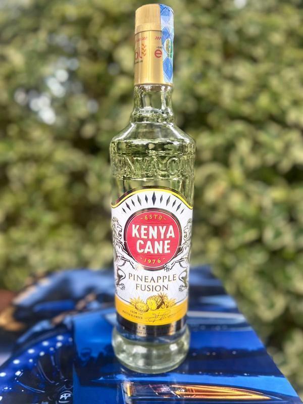 KC PINEAPPLE